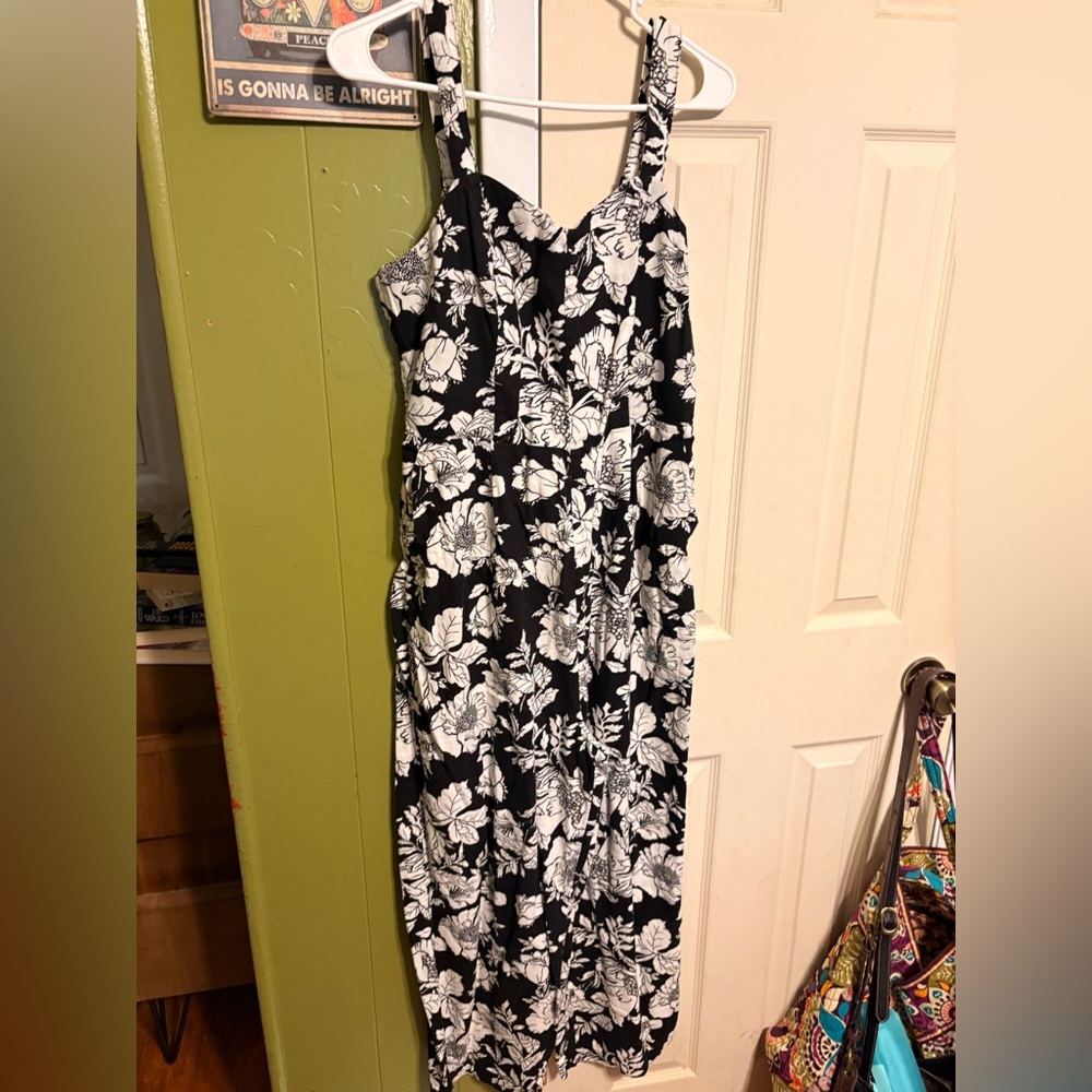 Old navy jumpsuit